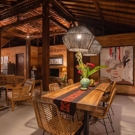 Villa Niyamas Ubud Экстерьер фото